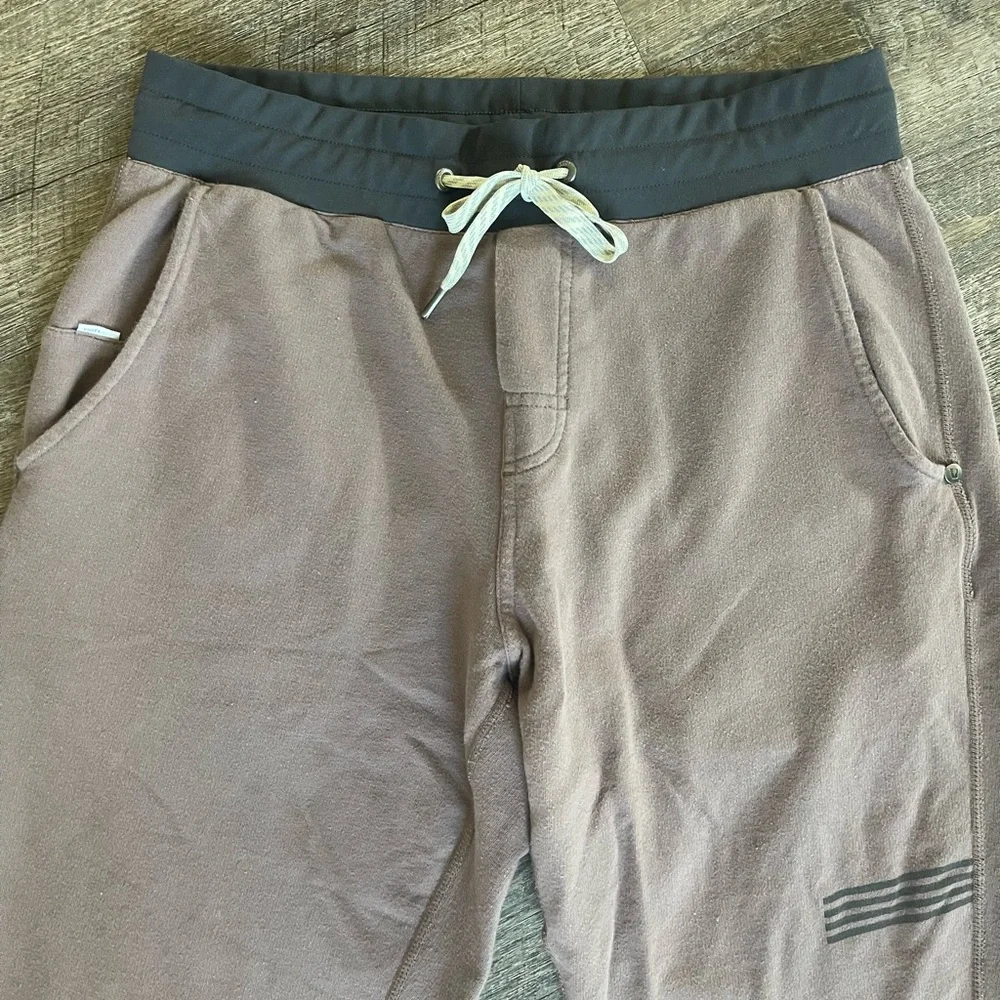 Vuori The Rise The Shine jogger